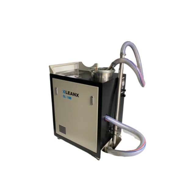 Oil tank cleaning machine