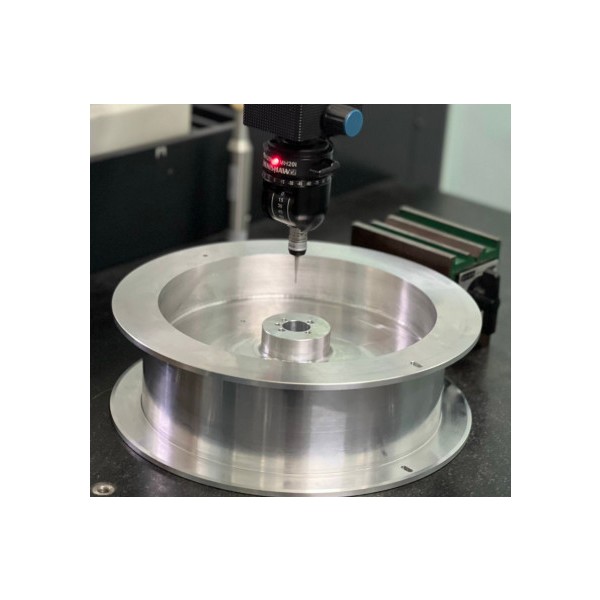 Gia công bằng máy tiện CNC
