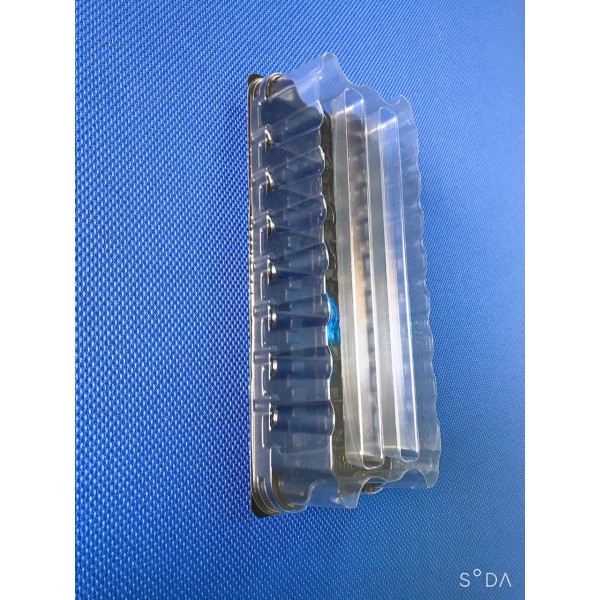 Manufacturing industrial plastic trays for manufacturing plants