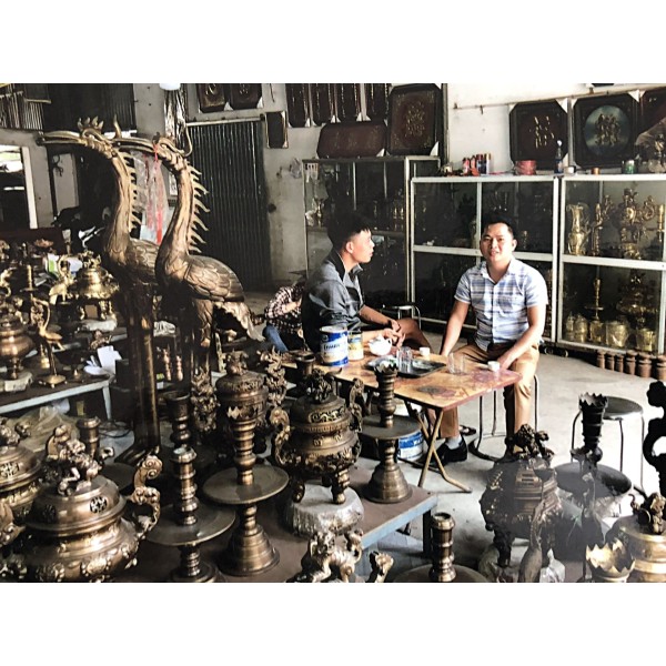 Nghệ thuật kim loại màu