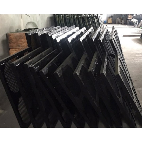 Shot blasting mesh