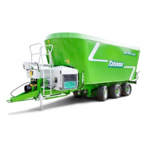 Máy trộn thức ăn gia súc