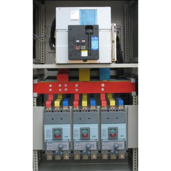 Low Voltage Circuit Breaker Electrical Cabinet