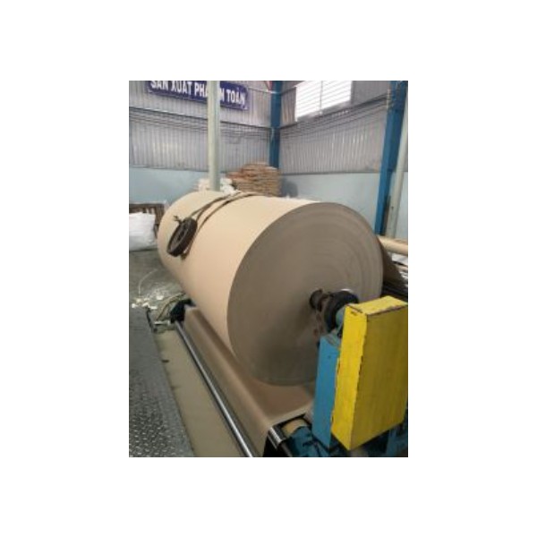 Kraft paper roll