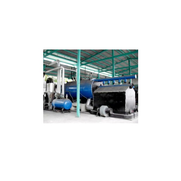 Secondary combustion chamber fire tube boiler