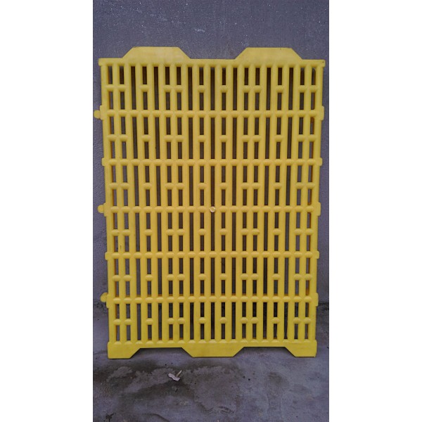 Plastic Flooring for Pig Farms