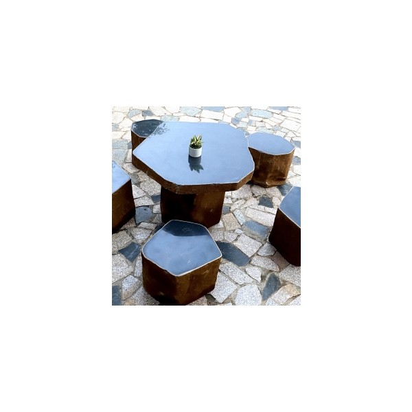 Bazan stone round table