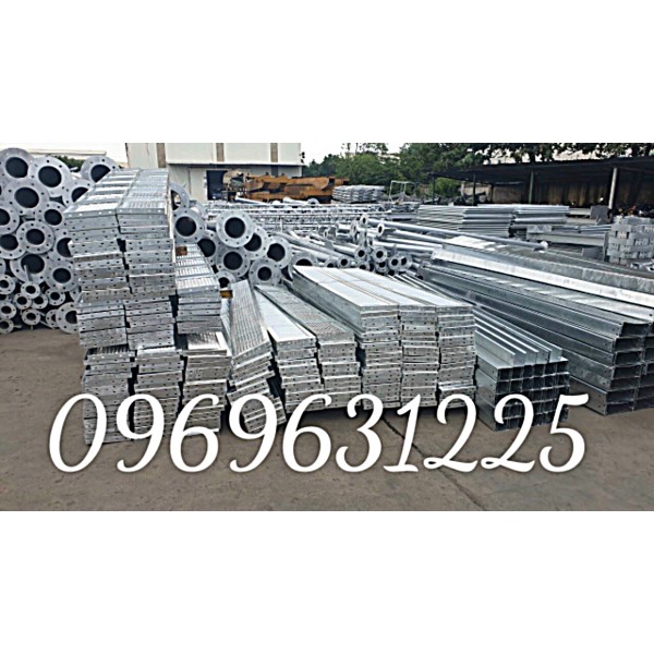Hot-dip galvanized work floor