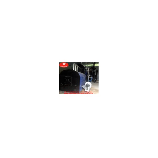 Fire-tube boiler with an auxiliary combustion chamber