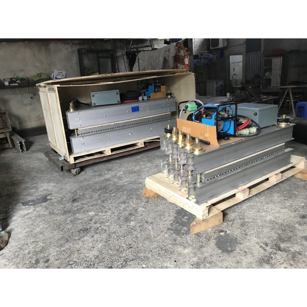 Conveyor Sealing Machine