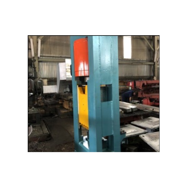 250T Hydraulic Cutting Machine