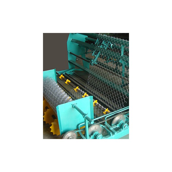 Máy dệt lưới B40