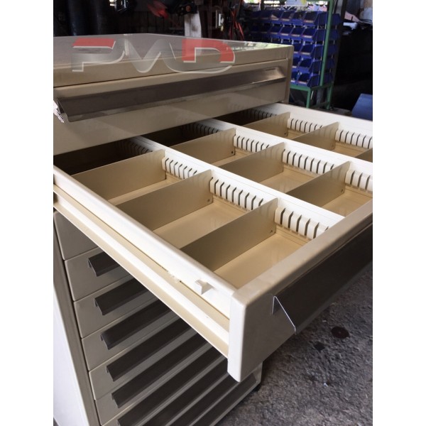8-Drawer Tool Cabinet