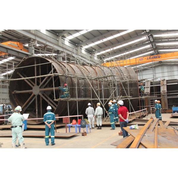 Chế tạo đường ống áp lực (đường ống) và lưới chắn rác cho nhà máy thủy điện - Việt Nam