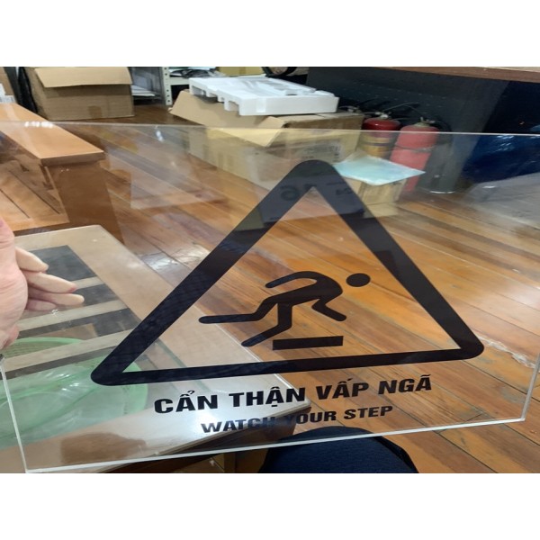 biển cảnh báo