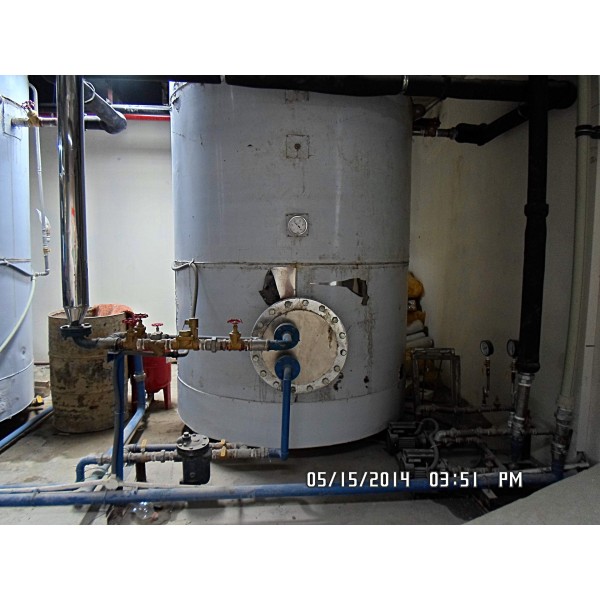 Hot water tank