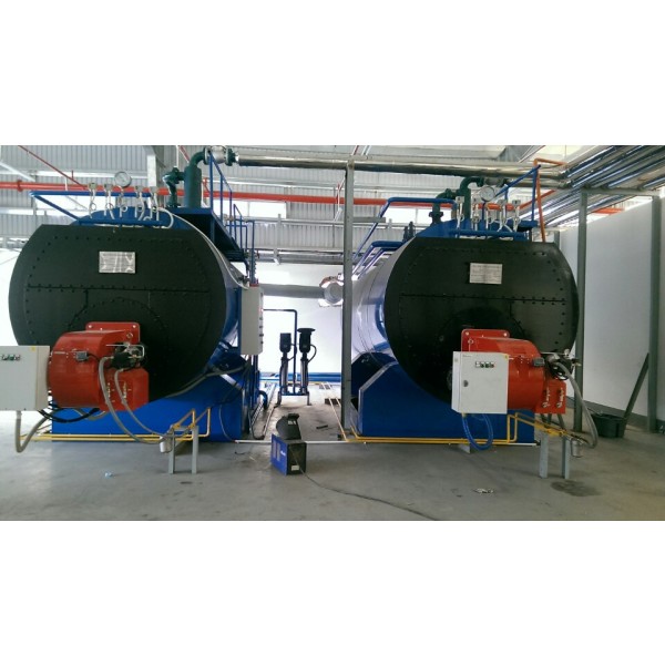 Horizontal oil and gas fired boiler