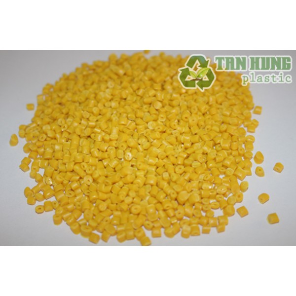Yellow PP recycled plastic granules