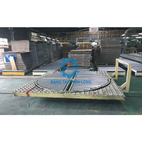 Roller Turntable