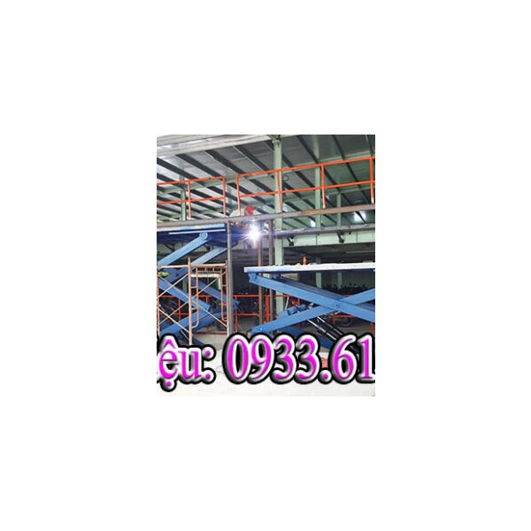 Hydraulic Dock Lift