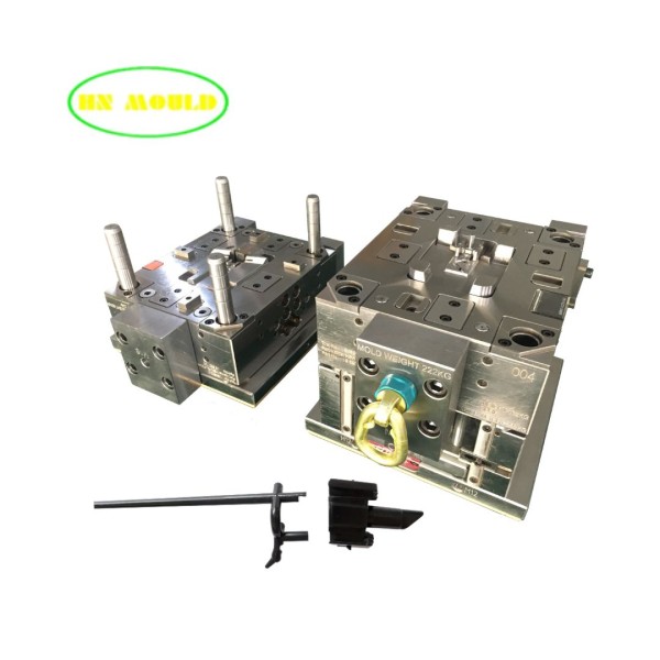Plastic injection mould for automotive parts