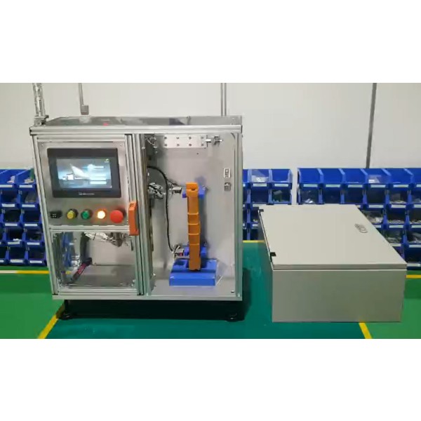 Máy tự động đóng nắp mực