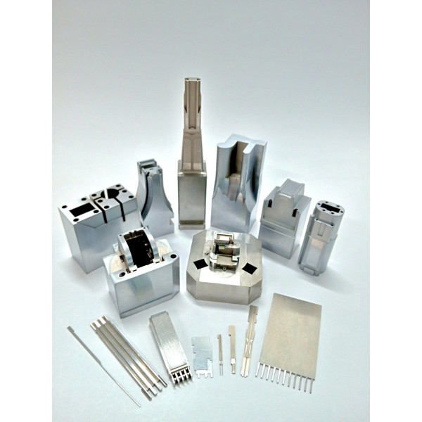 Rectangular mold parts