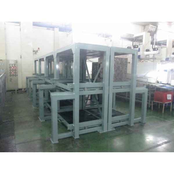 Mold slide rack