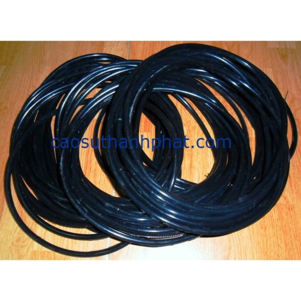 Oil-resistant rubber