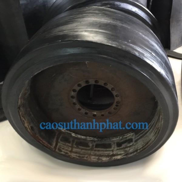 Metal-bonded rubber