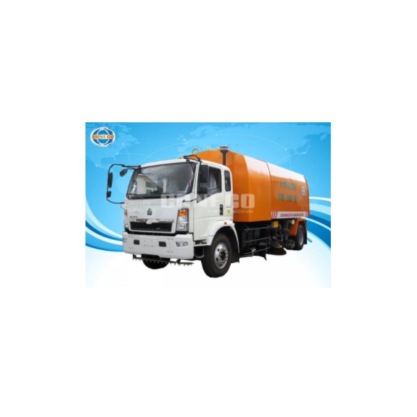 Road washing and tree watering vehicle