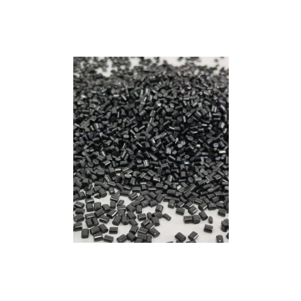 Primary plastic beads