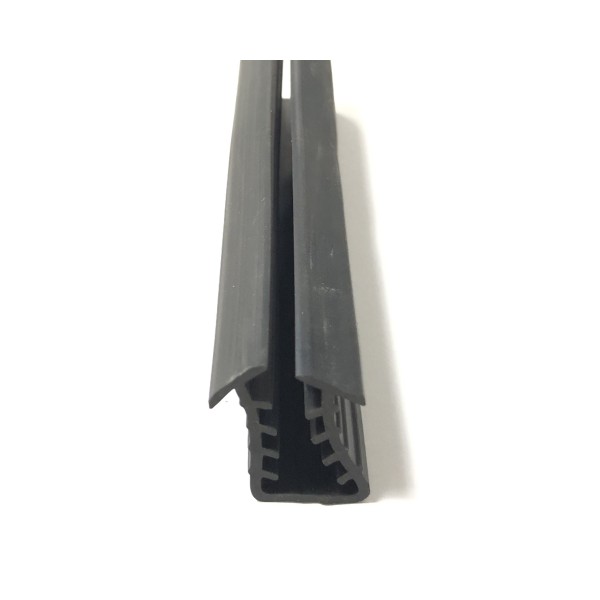 Noise barrier seal