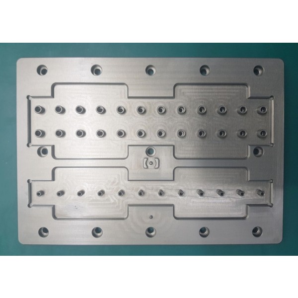 Gia công chi tiết máy bằng phương pháp phay CNC