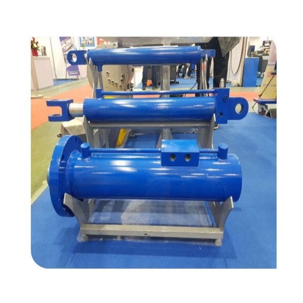 Cylinder and valve base