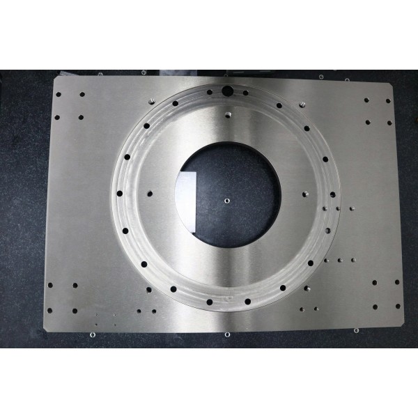 Dịch vụ phay CNC khổ lớn | Gia công chi tiết lớn độ chính xác cao – Anttek Vietnam