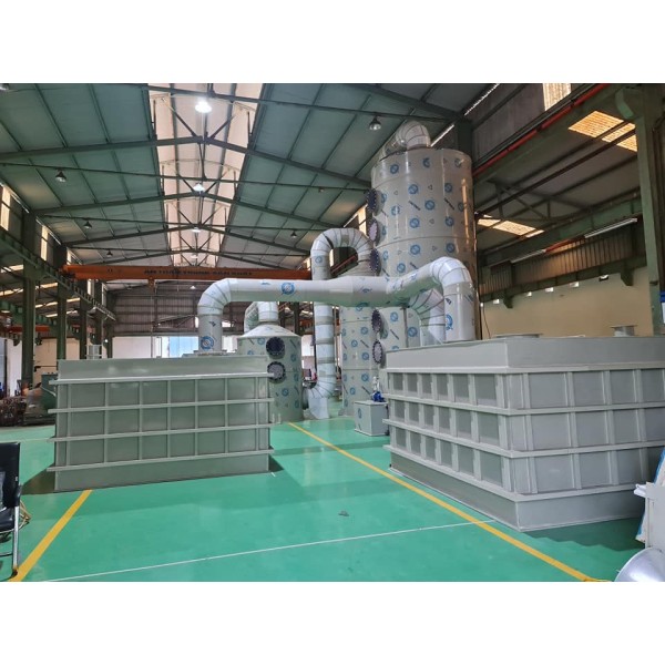 Gas treatment tower